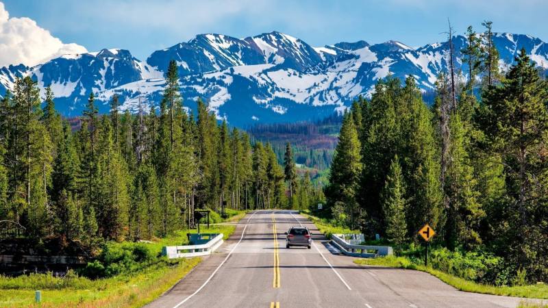 The Ultimate Road Trip Exploring Endless Highways and Scenic Routes