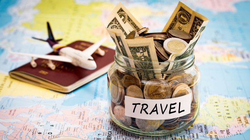 Traveling on a Budget: 5 Tips for Saving Money on Your Adventures